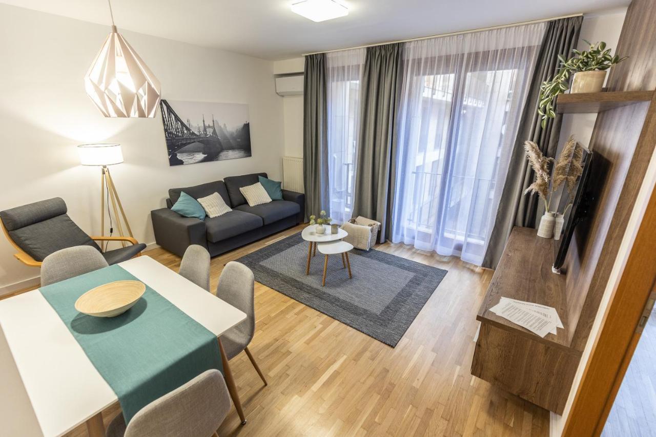 Pleasure Place Apartment Budapest Ngoại thất bức ảnh