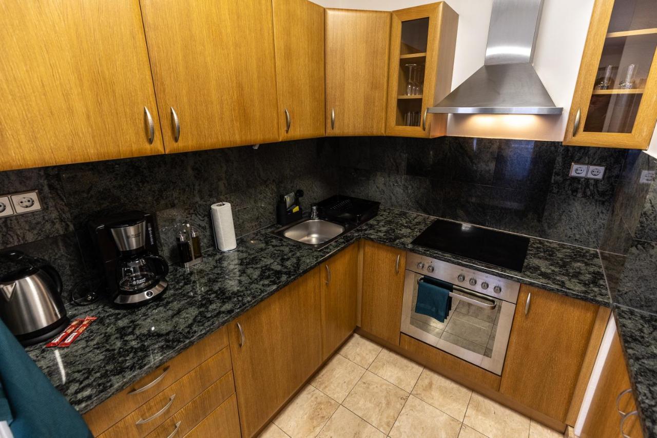Pleasure Place Apartment Budapest Ngoại thất bức ảnh